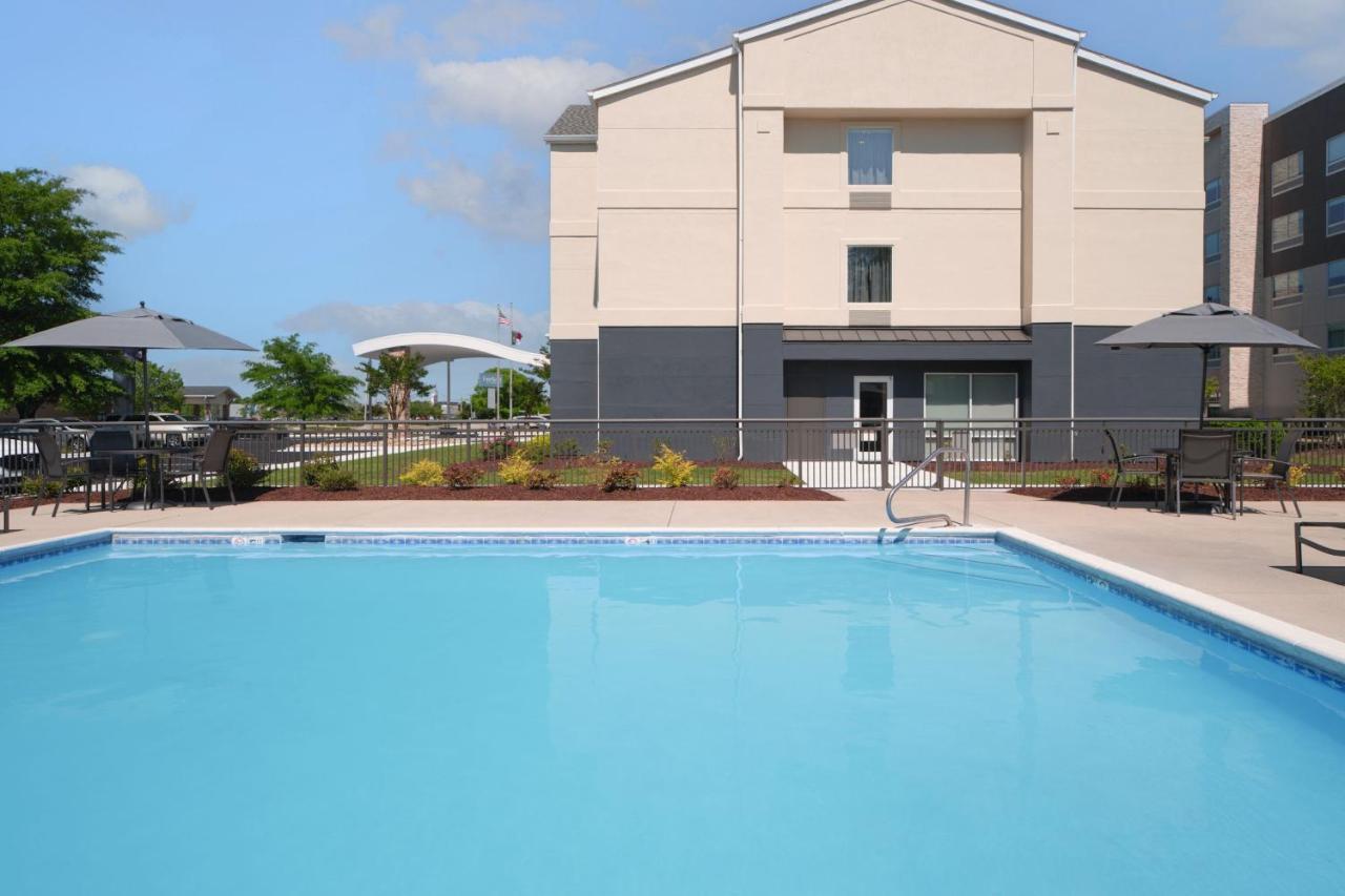 Fairfield Inn & Suites By Marriott Τζάκσονβιλ Εξωτερικό φωτογραφία